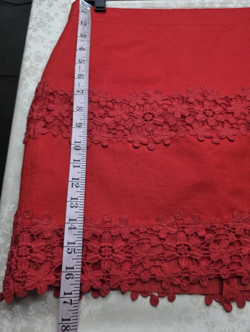 NWT J.Crew Red Floral Crochet Lace Trim Mini Skirt Size 4 (Style A4134)